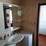 Apartmaji Karbic شقة بوستوينا