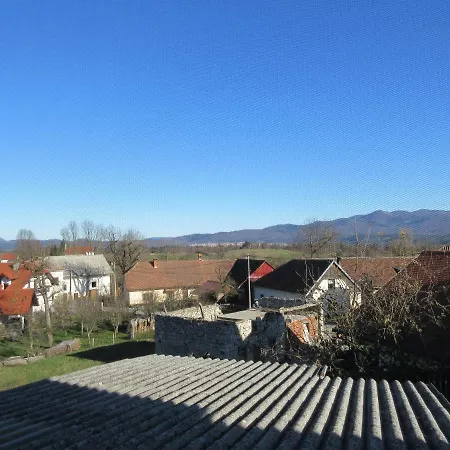 Apartmaji Karbic * Postojna