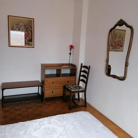 Apartmaji Karbic Apartman