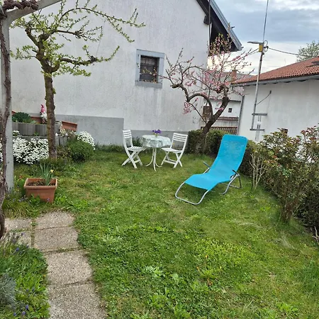 Apartmaji Karbic شقة
