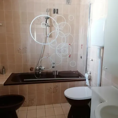公寓 Apartmaji Karbic *