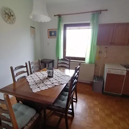 Apartament Apartmaji Karbic Postojna