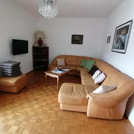 Apartman Apartmaji Karbic