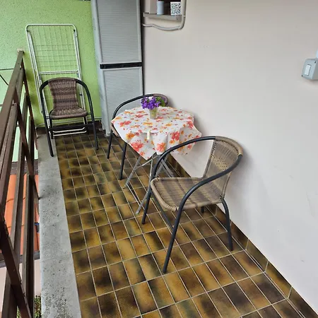 شقة Apartmaji Karbic *