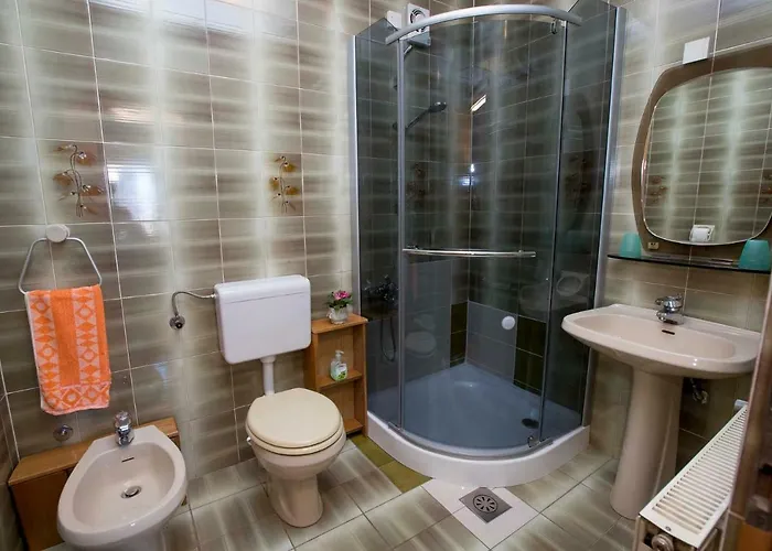 Daire Apartmaji Karbic *